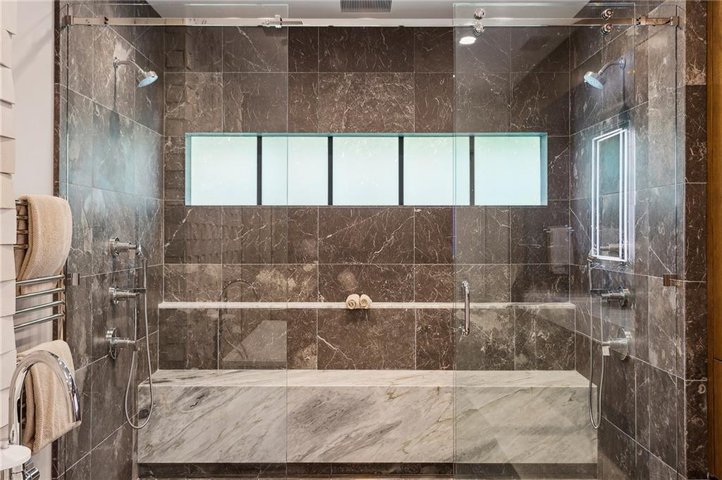 2525 Peachtree Road NE Unit 32