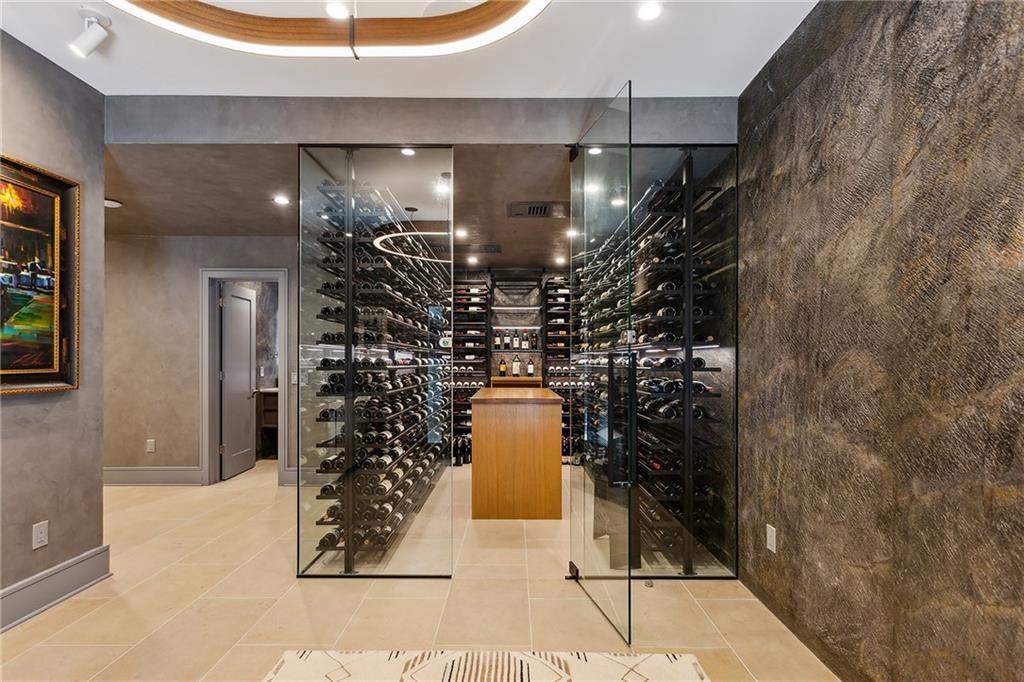 2525 Peachtree Road NE Unit 32