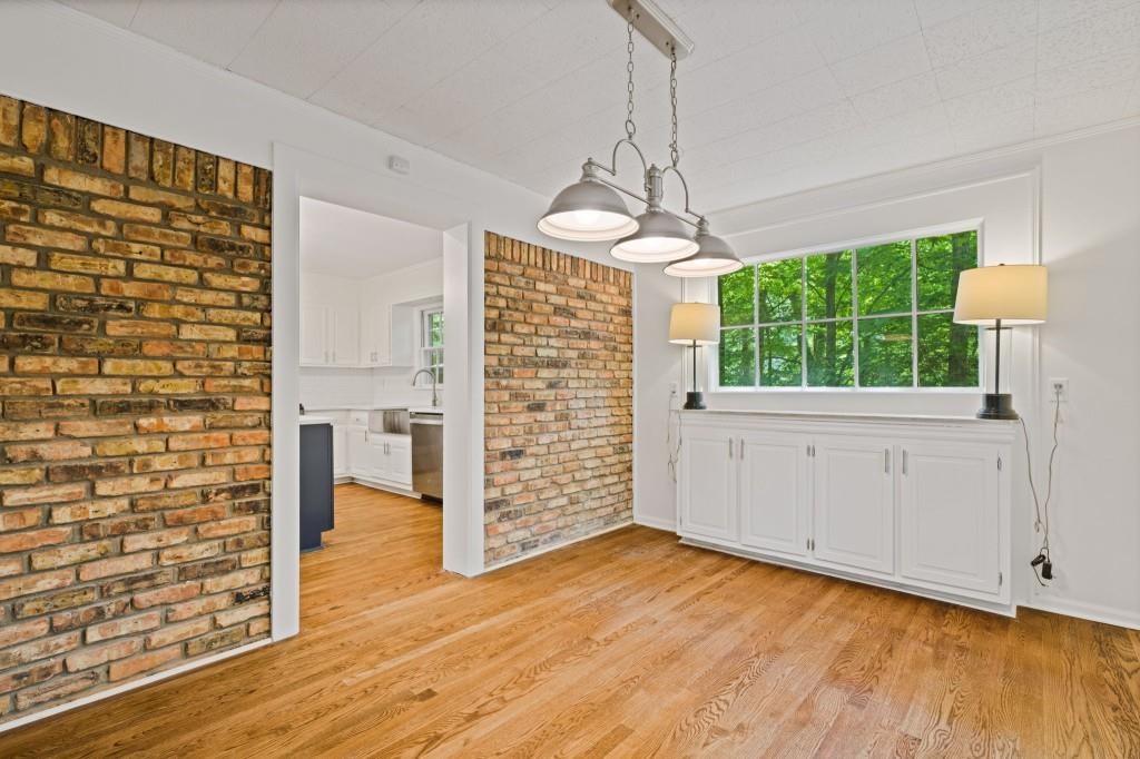 345 W Spalding Drive