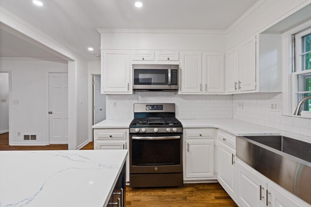 345 W Spalding Drive