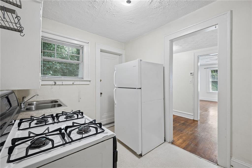 472 Burlington Road NE