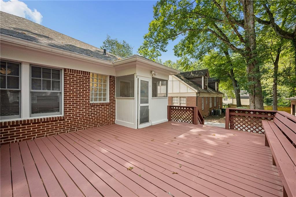 472 Burlington Road NE