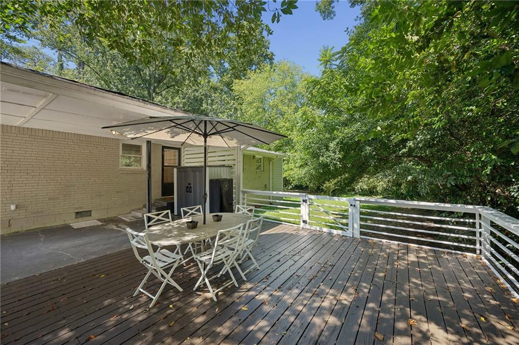 2316 Poplar Springs Drive NE