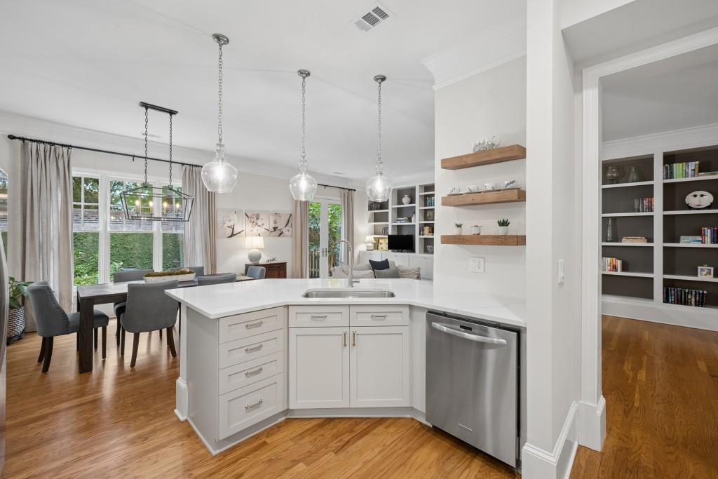 3313 Buckhead Forest Mews NE