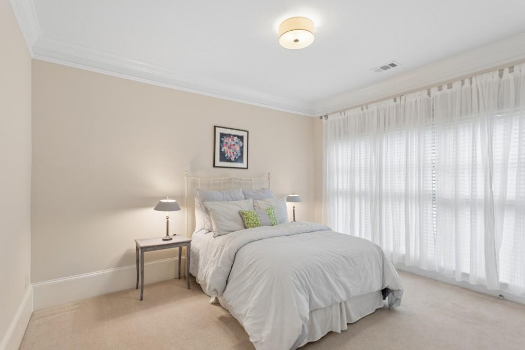 3313 Buckhead Forest Mews NE