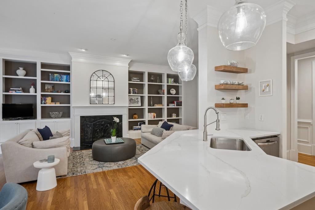 3313 Buckhead Forest Mews NE