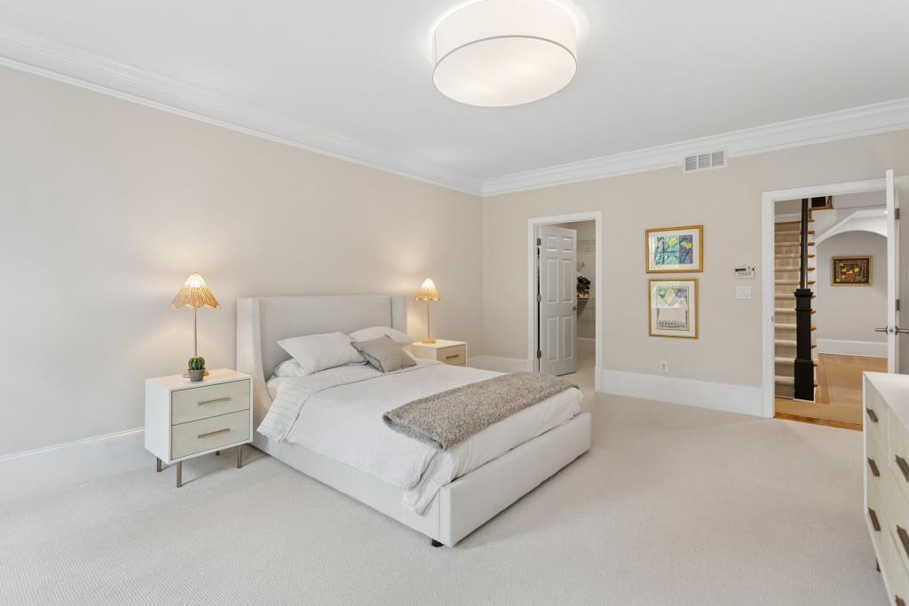 3313 Buckhead Forest Mews NE
