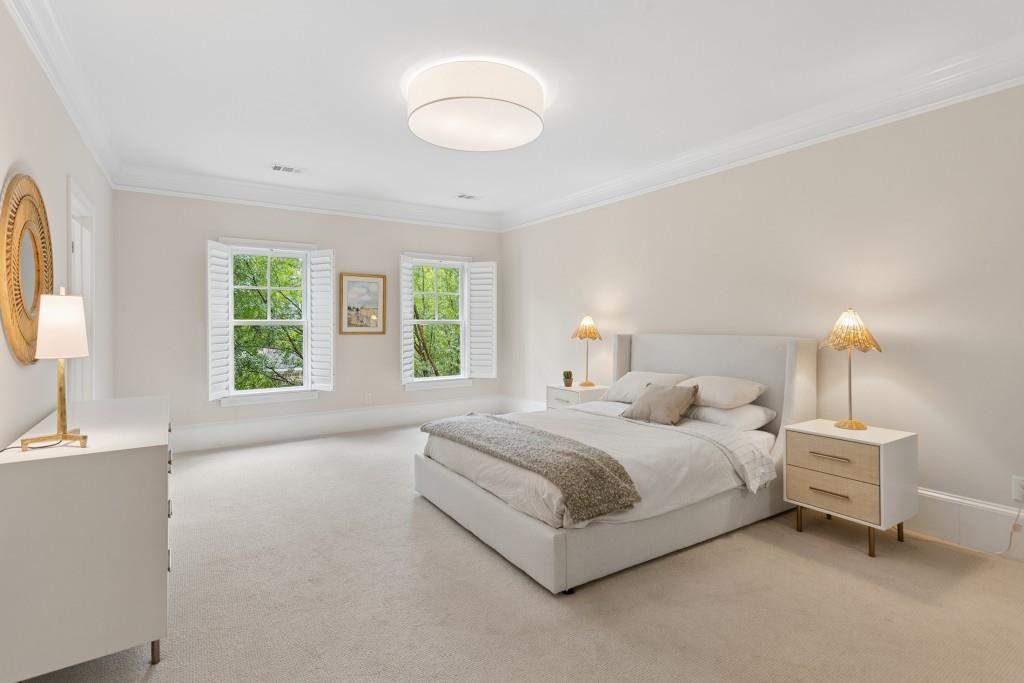 3313 Buckhead Forest Mews NE
