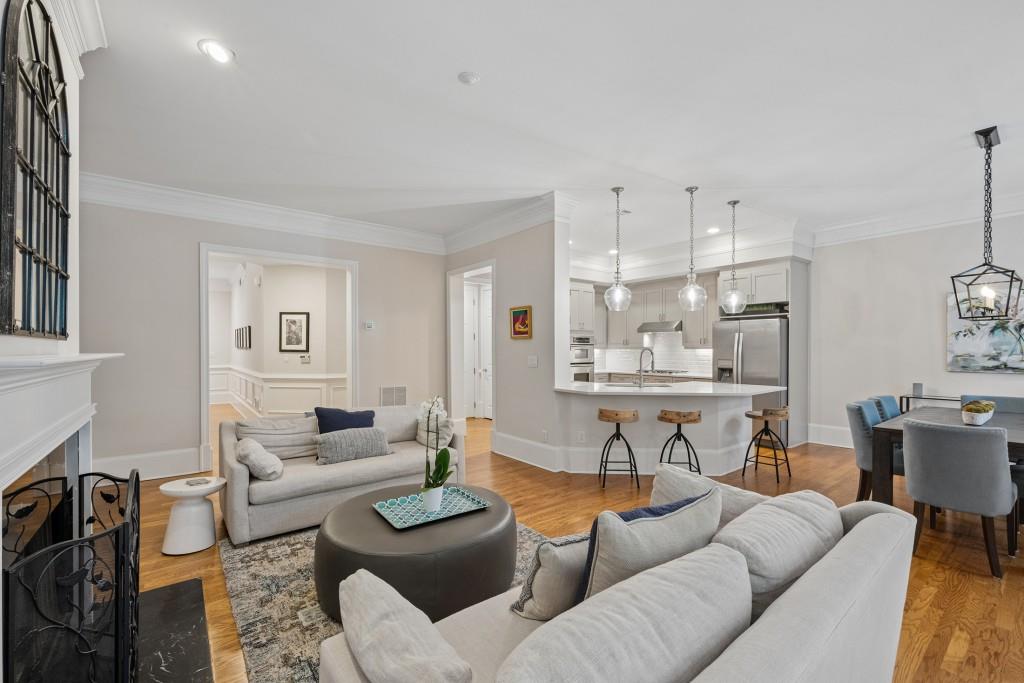 3313 Buckhead Forest Mews NE