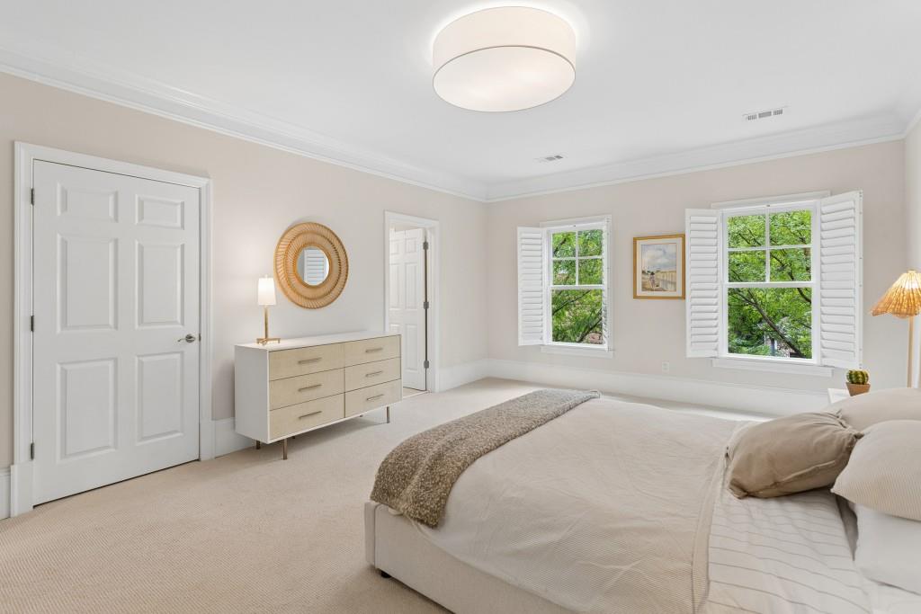 3313 Buckhead Forest Mews NE