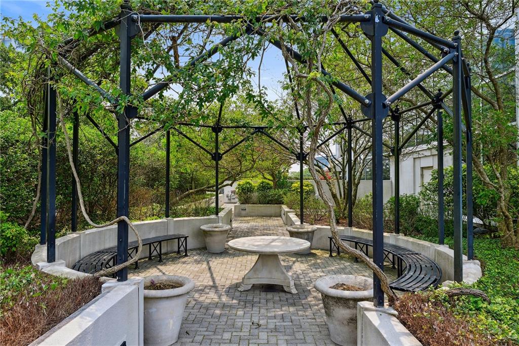 2828 Peachtree Road NW Unit 2403