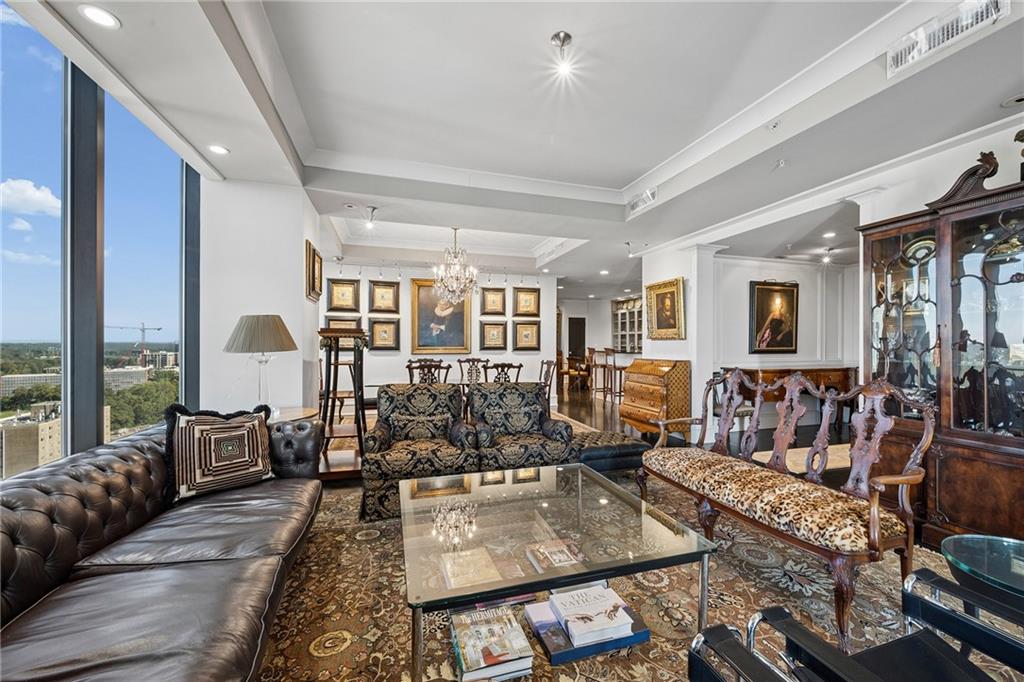 2828 Peachtree Road NW Unit 2403