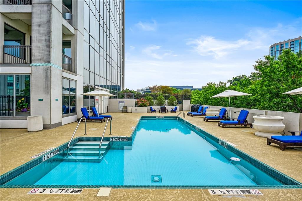 2828 Peachtree Road NW Unit 2403