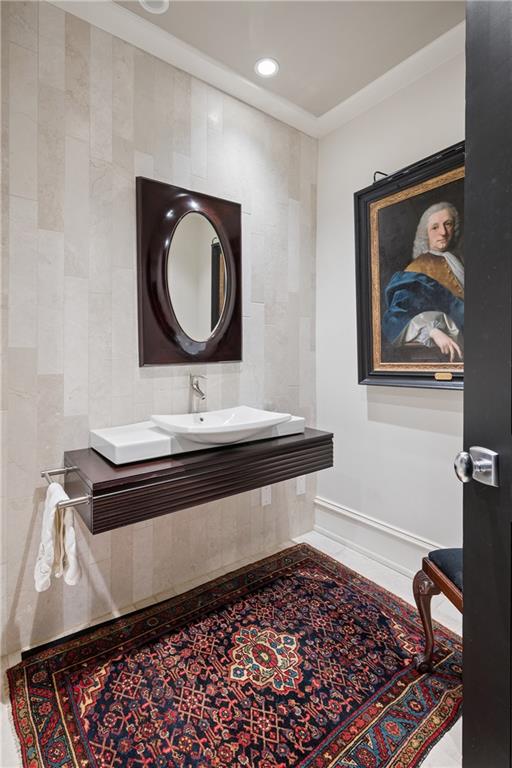 2828 Peachtree Road NW Unit 2403