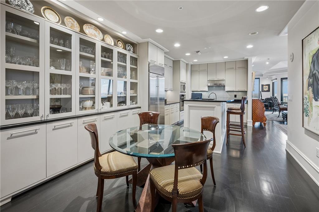 2828 Peachtree Road NW Unit 2403