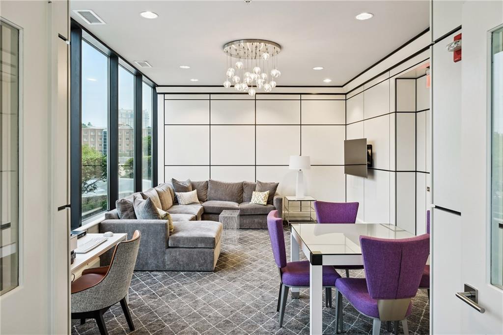 2828 Peachtree Road NW Unit 2403
