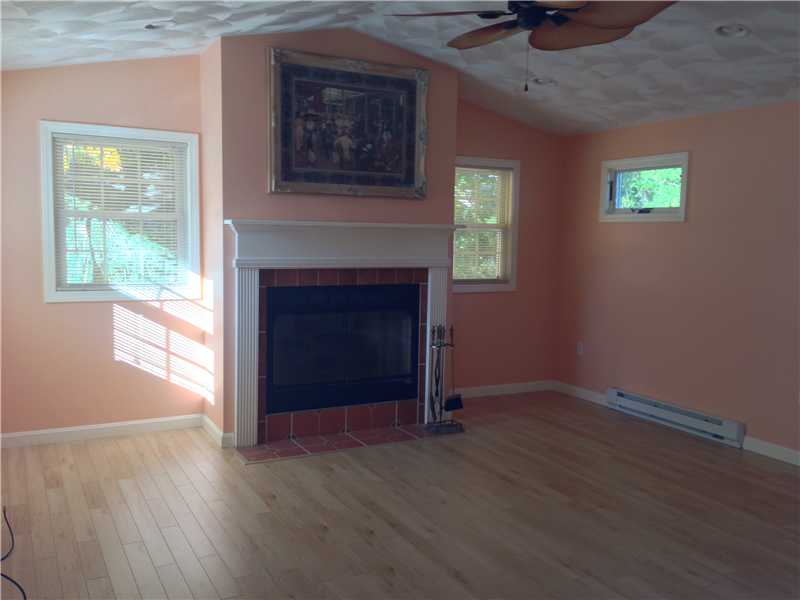 127 HAWTHORNE Avenue