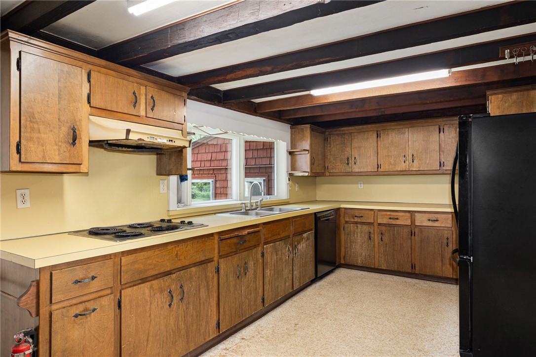 1289 South Road