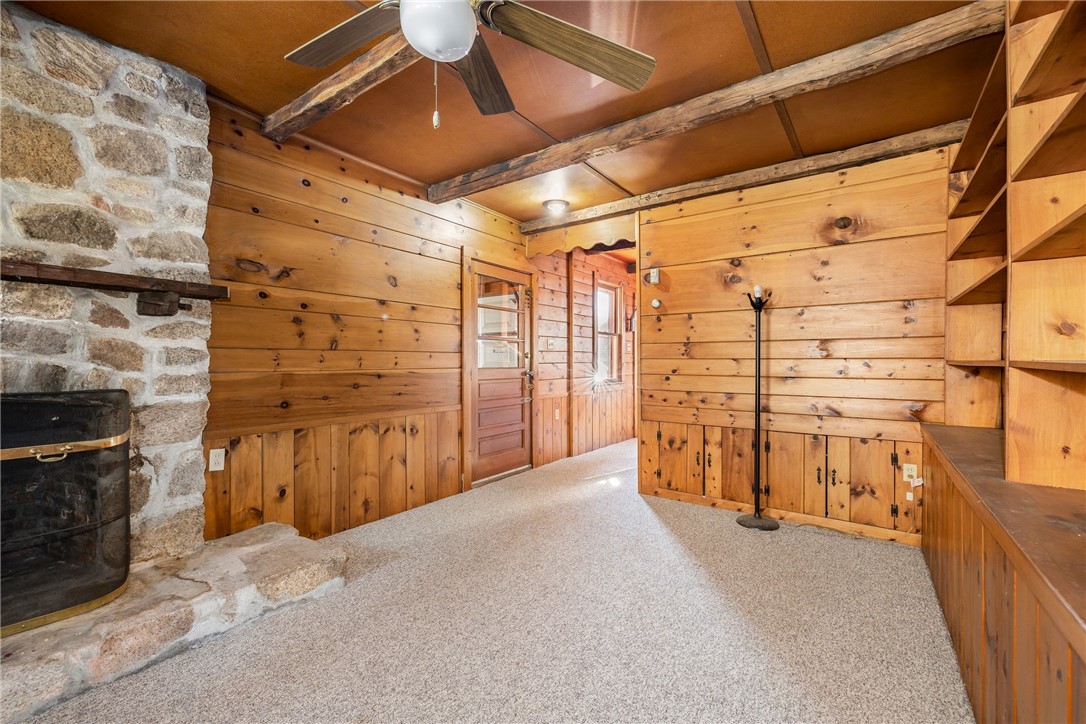 1289 South Road