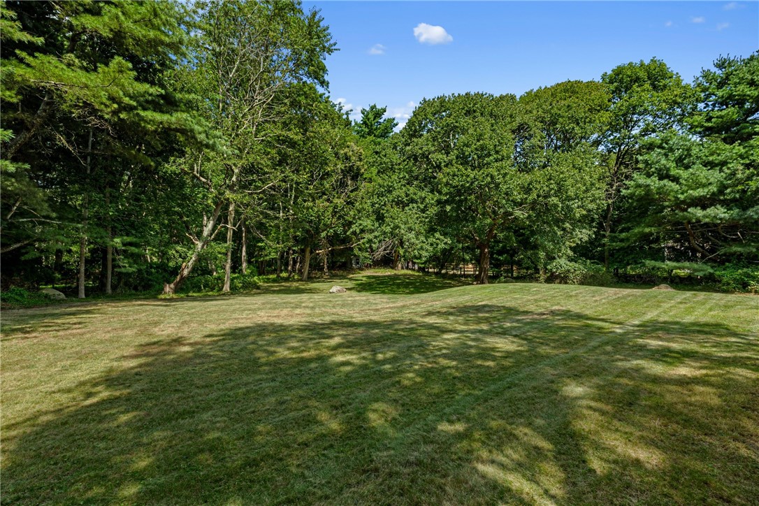 1289 South Road