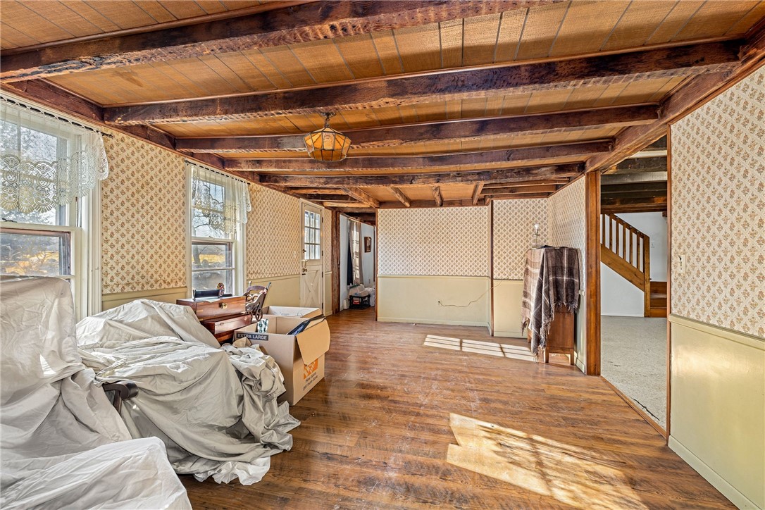 1289 South Road
