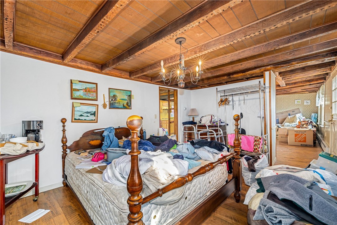 1289 South Road