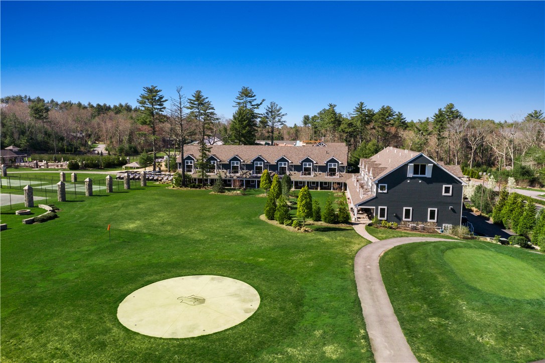 4 White Hawk Ridge