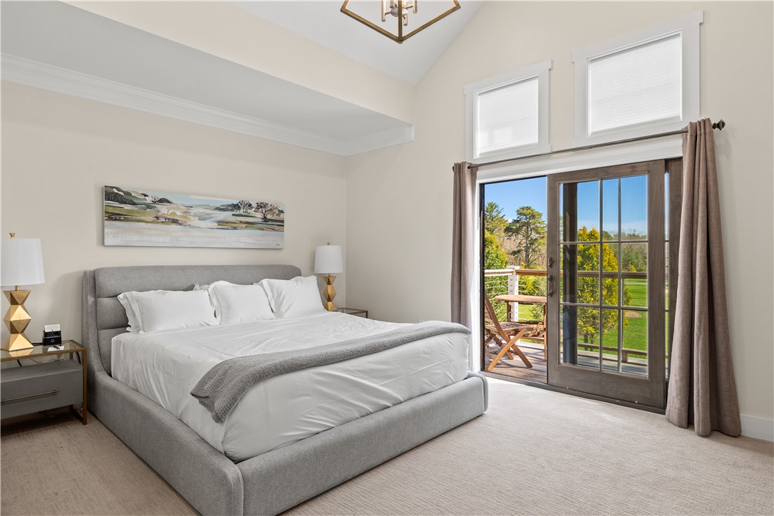 4 White Hawk Ridge