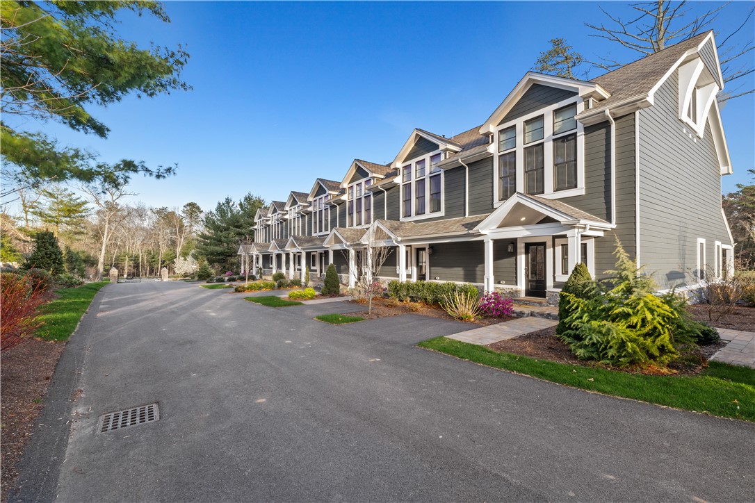 4 White Hawk Ridge
