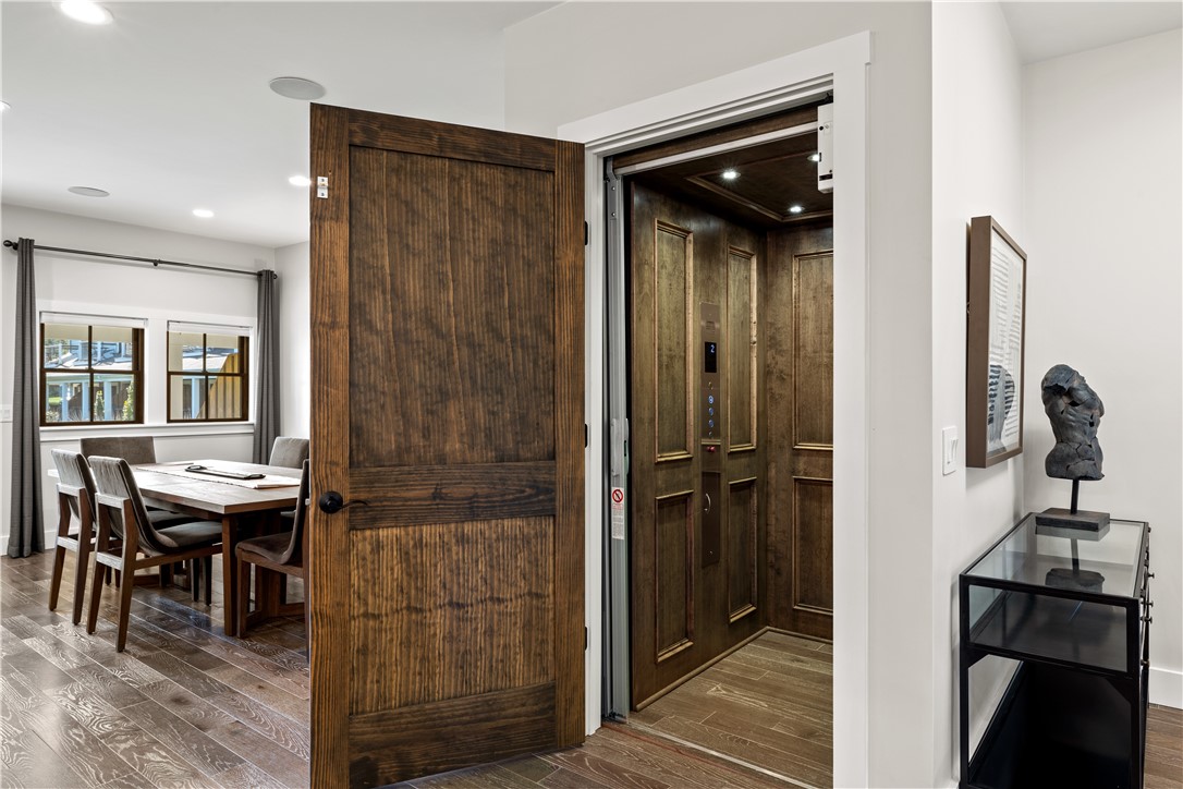 3 White Hawk Ridge Ridge