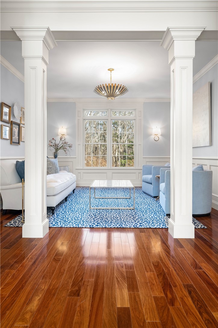 85 Longmeadow Drive