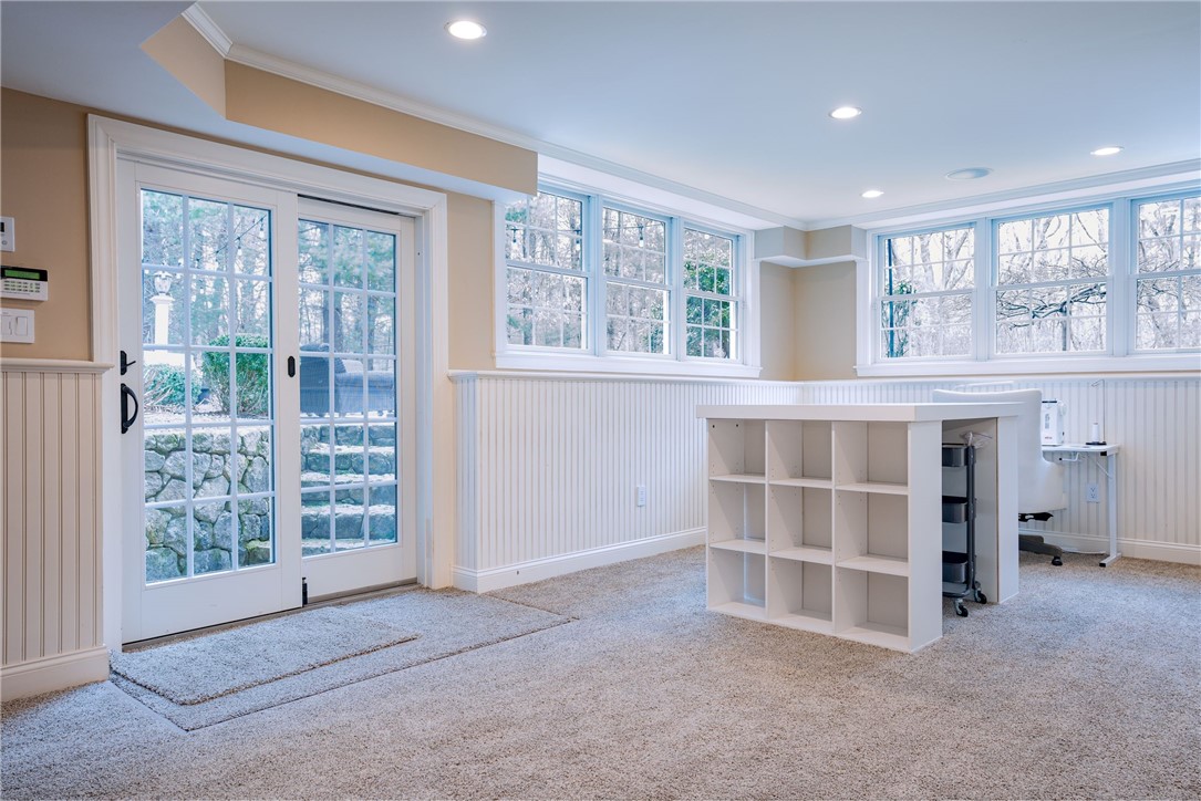 85 Longmeadow Drive