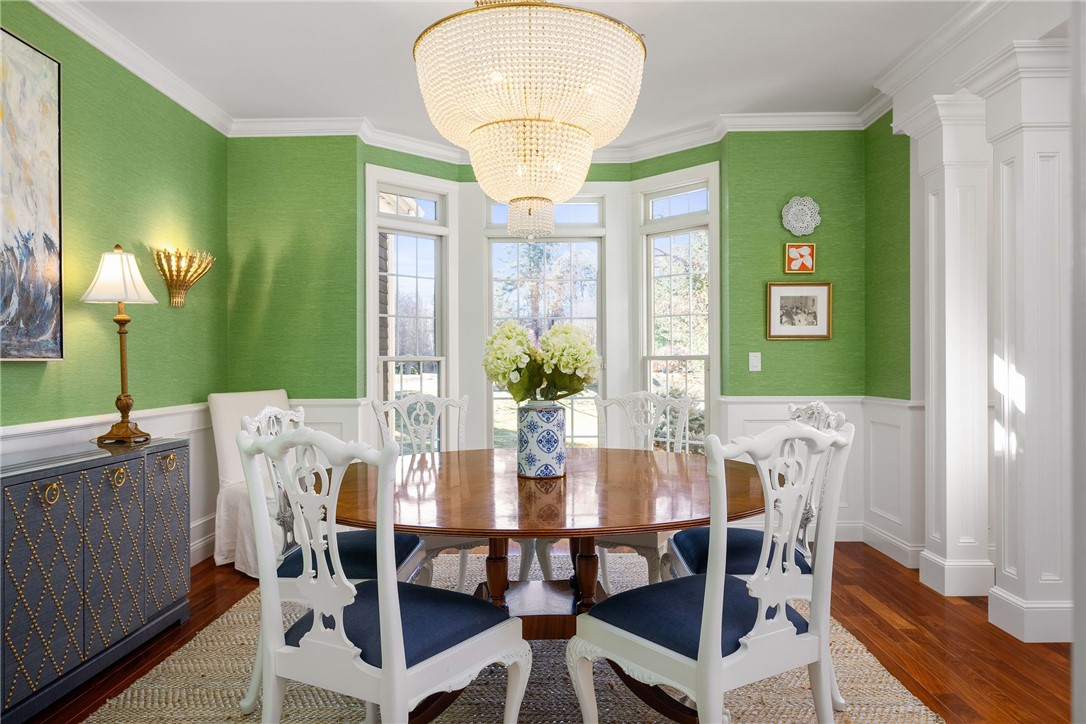 85 Longmeadow Drive