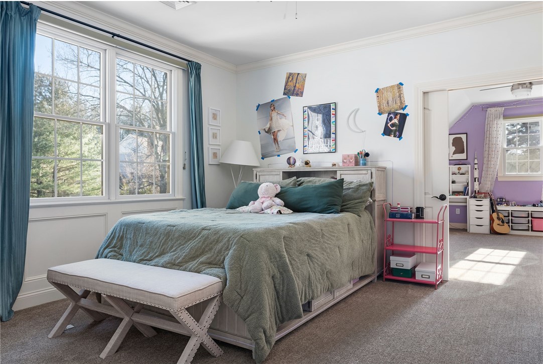 85 Longmeadow Drive