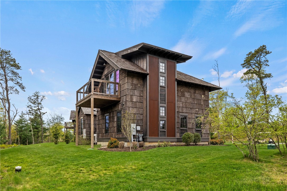 6 Alexander Circle