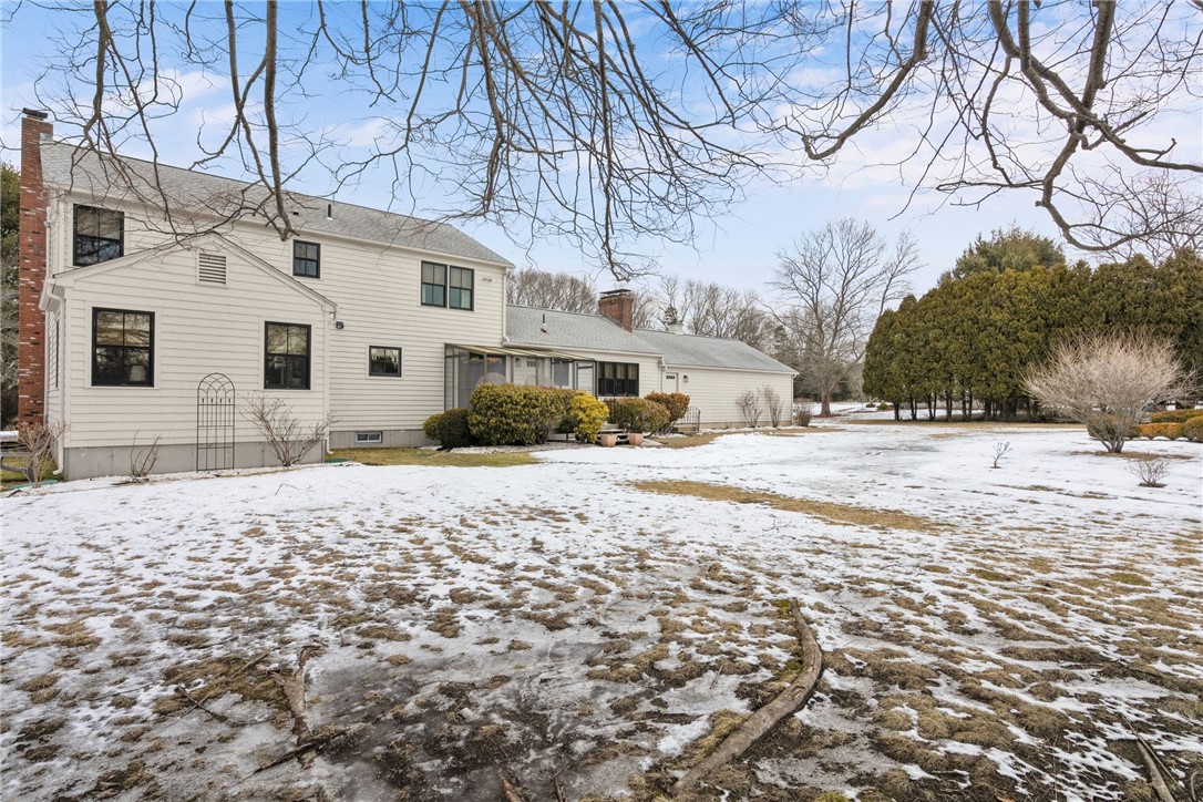 851 North Quidnessett Road