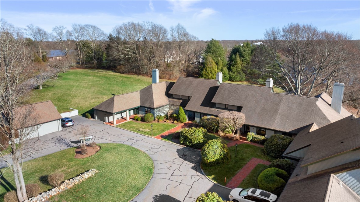 3 Shadow Farm Way