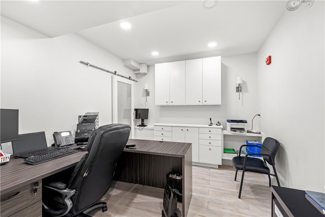 5670 Post Road