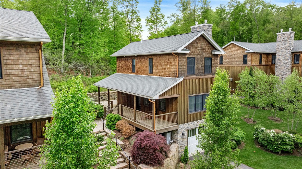3 Gardenia Drive M6