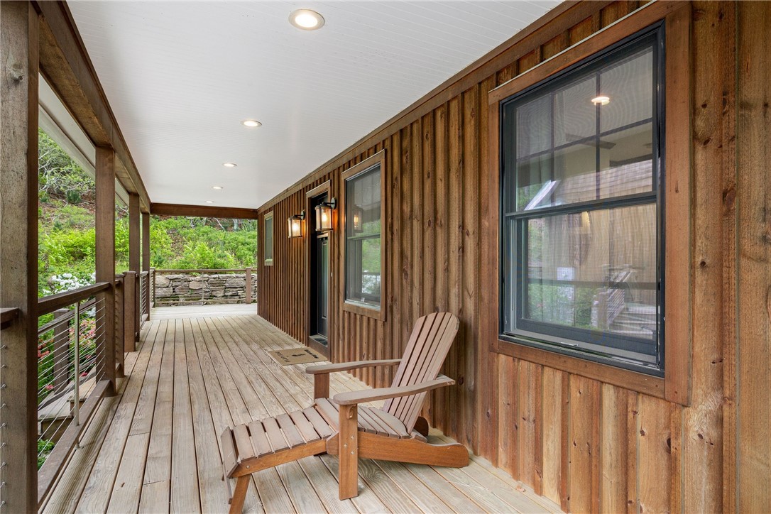 3 Gardenia Drive M6