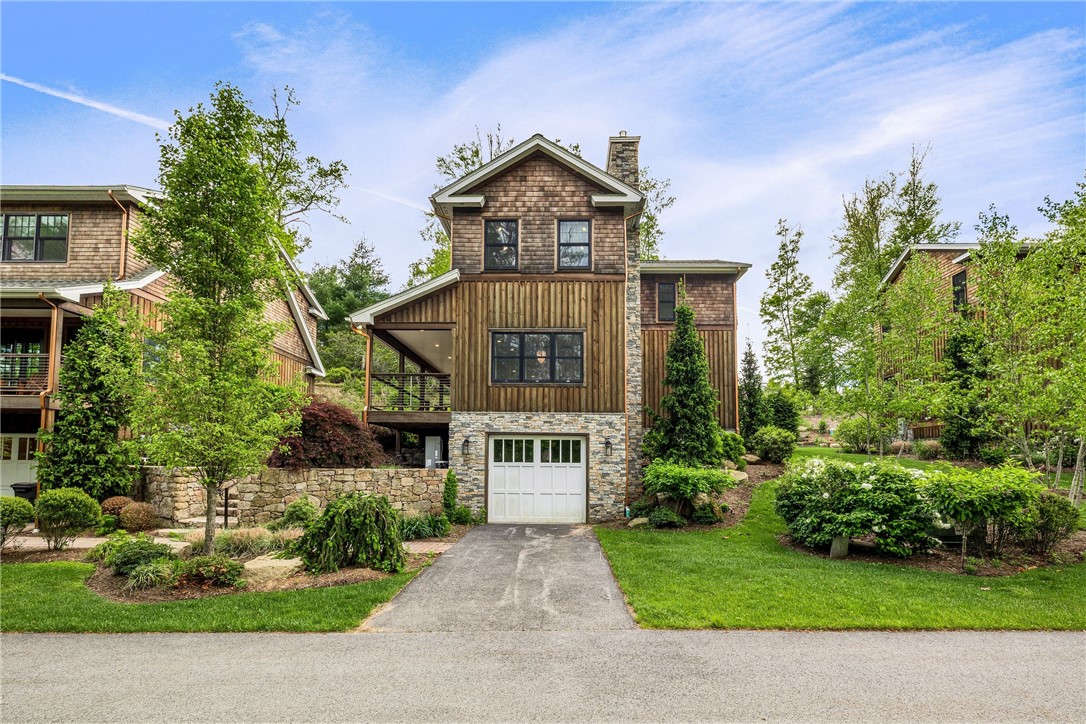 3 Gardenia Drive M6
