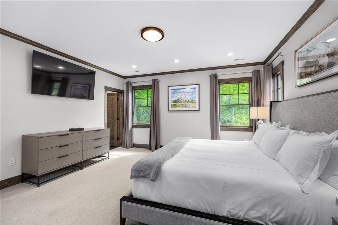 3 Gardenia Drive M6