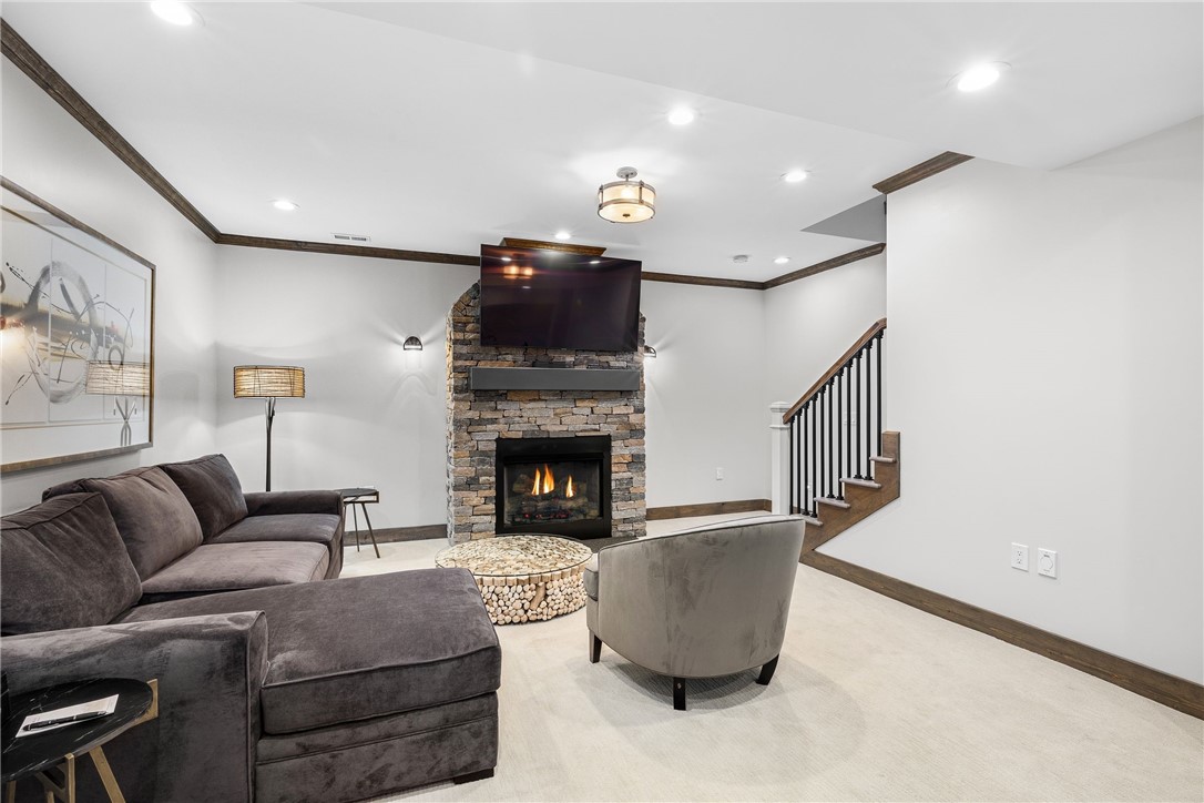 3 Gardenia Drive M6