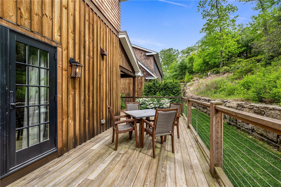 3 Gardenia Drive M6