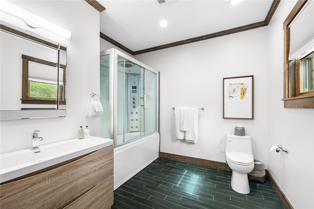 3 Gardenia Drive M6