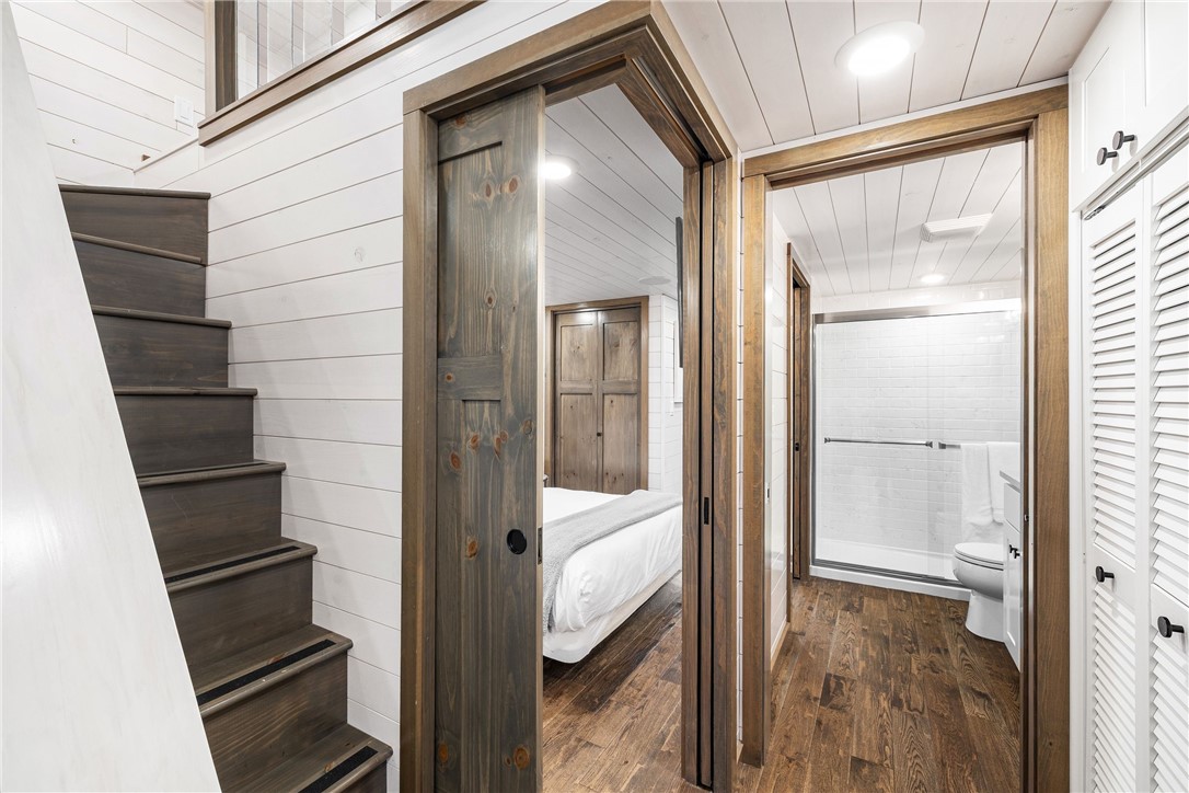 12 Alexander Circle TH2