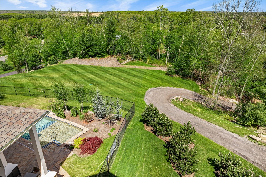 2 Bumblebee Drive G16