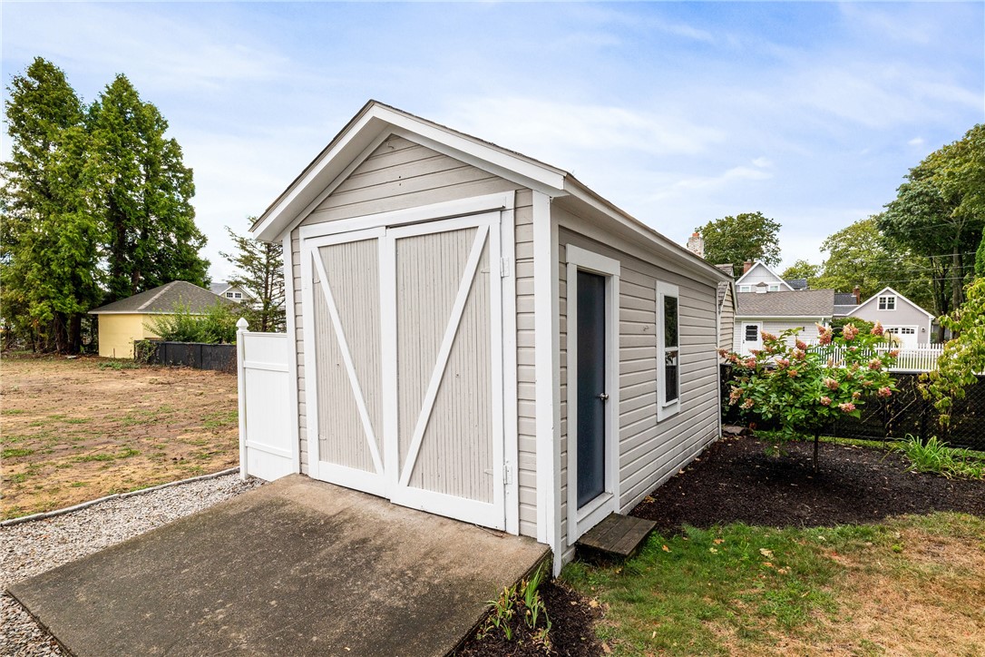 41 8th Avenue