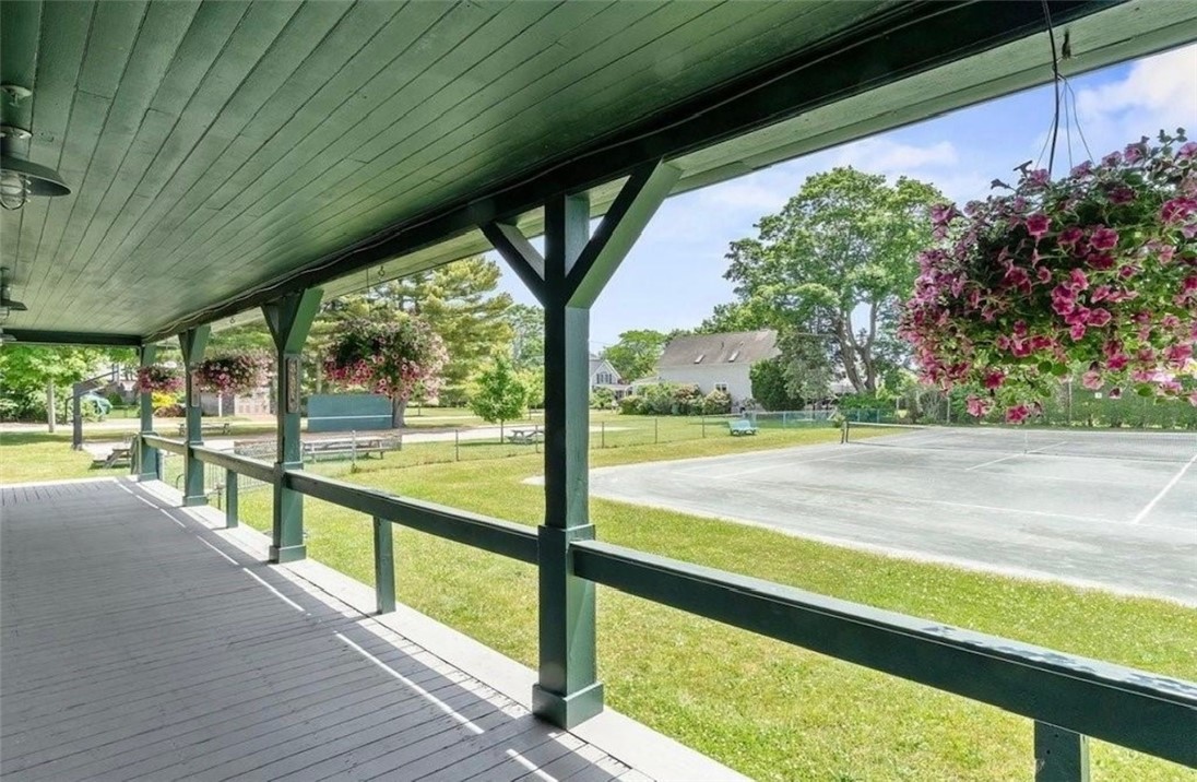 41 8th Avenue
