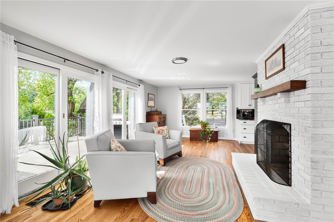 41 8th Avenue